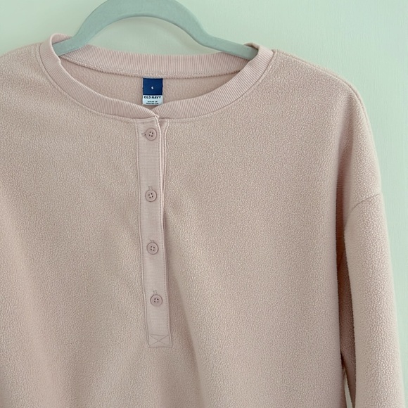 Old Navy Blush Pink Fleece - Picture 3 of 4